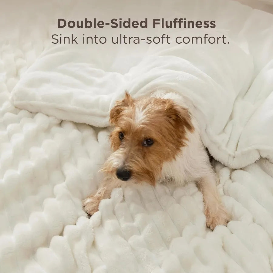 Fluffy Comforter Set California King - Super Soft Faux Fur Bed Set Cream White Warm Plush Fleece Winter Bedding 3 Pieces 1 Shag